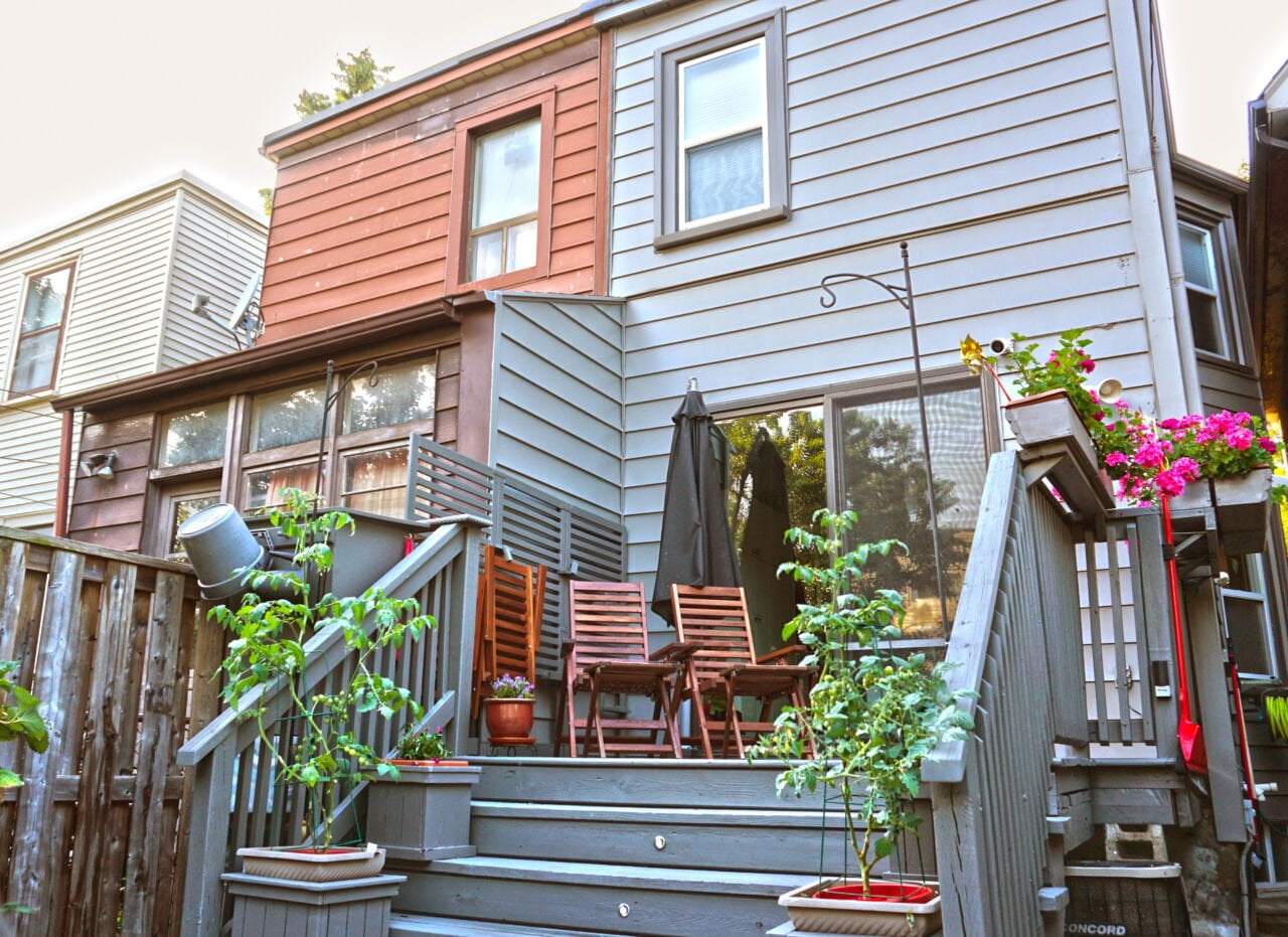 Front Porch, Siding & Back Deck Repaint - Riverdale